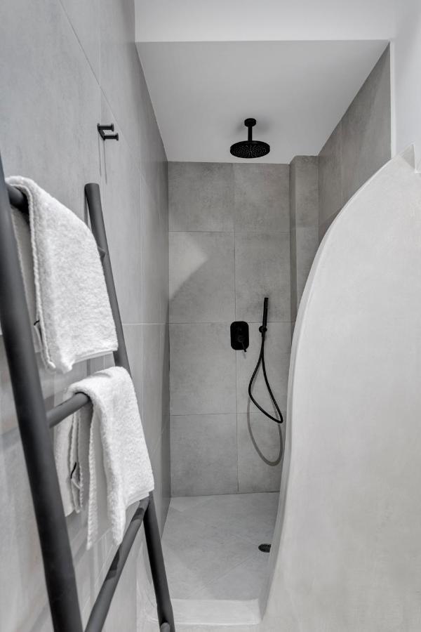 ארמופוליס Syrose Suites מראה חיצוני תמונה