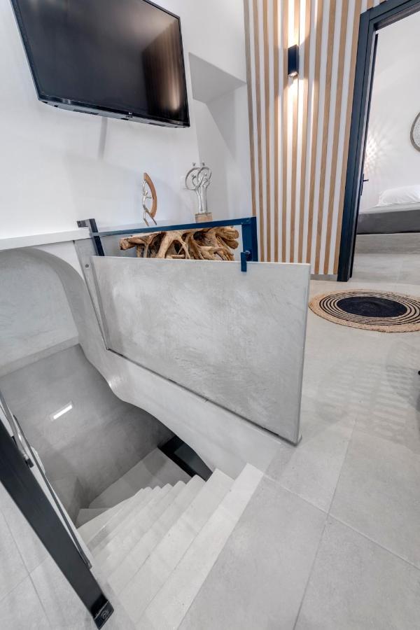 ארמופוליס Syrose Suites מראה חיצוני תמונה